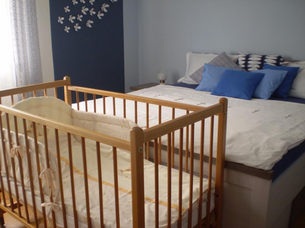 Apartman Pro 4 Osoby Česká Skalice 部屋 写真
